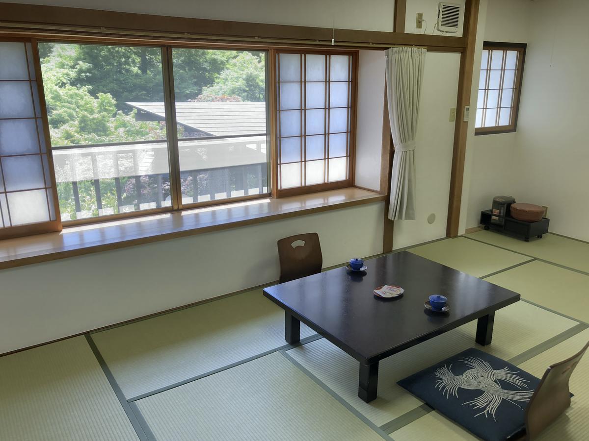 Takasaki Kannonyama Onsen Kinzanso Hotel Екстериор снимка